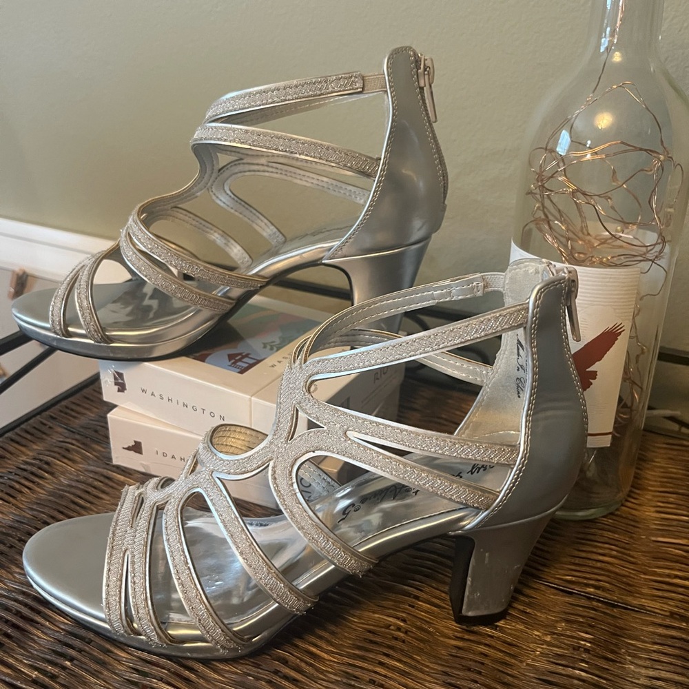 Easy Street Shimmering Silver Strappy Heels